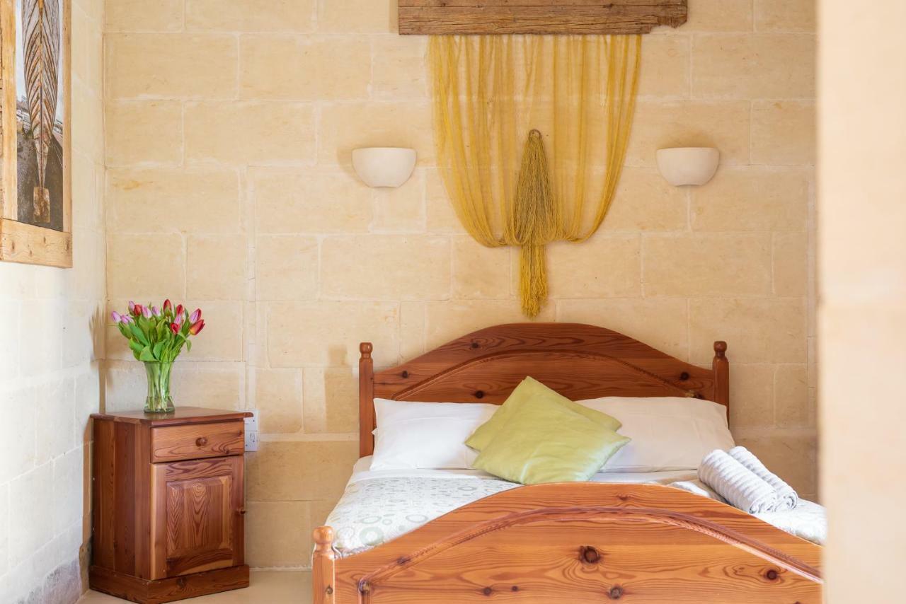 Mood Farmhouse B&B Għarb Екстериор снимка