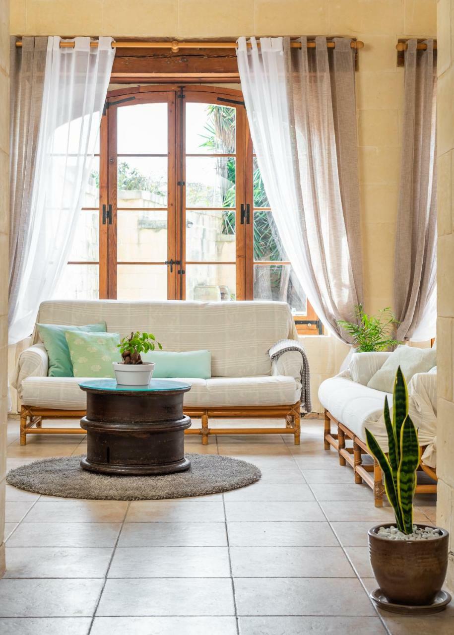 Mood Farmhouse B&B Għarb Екстериор снимка
